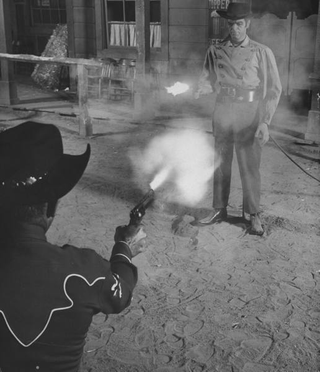 Illustration for article titled Before Westworld, Another Robot Gunslinger Walked the Cyber Streets of Laredo